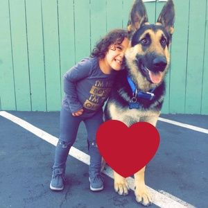 Meet your Posher, Miriam